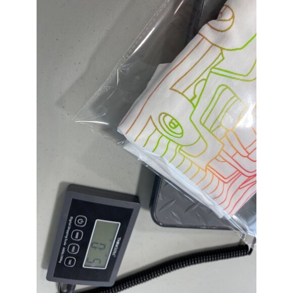 Life Is Good Jeep Crusher Tee Womens Medium Crew Cloud White Graphic T Shirt NEW - Picture 7 of 7